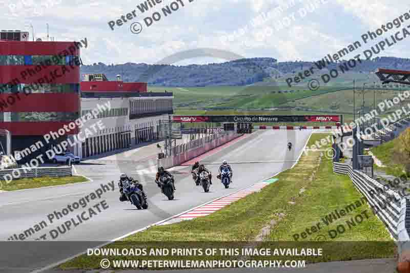 cadwell no limits trackday;cadwell park;cadwell park photographs;cadwell trackday photographs;enduro digital images;event digital images;eventdigitalimages;navarra;no limits trackdays;peter wileman photography;racing digital images;trackday digital images;trackday photos